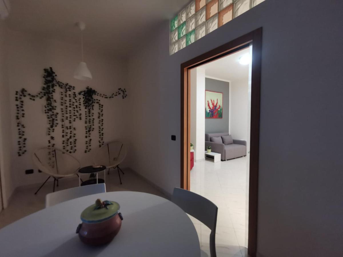 Comfort Apartment And Terrace Nel Cuore Di Bari Extérieur photo