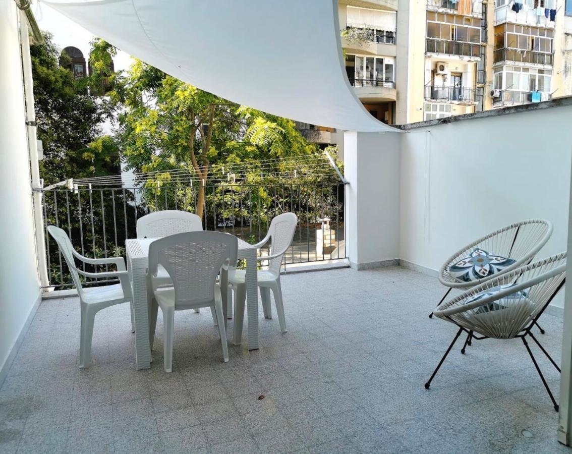 Comfort Apartment And Terrace Nel Cuore Di Bari Extérieur photo